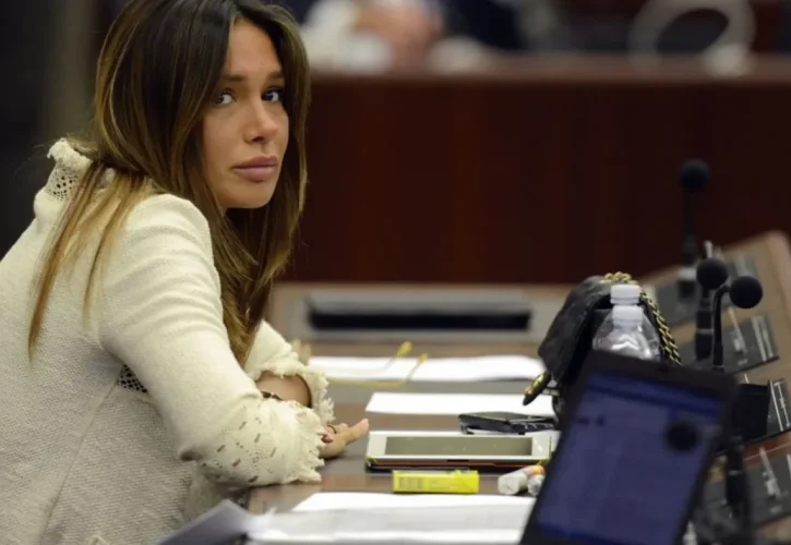 Nicole Minetti: dalla Televisione alla Politica e alle Condanne