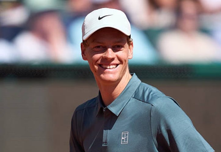 Jannik Sinner trionfa sull’erba: pronto per Wimbledon