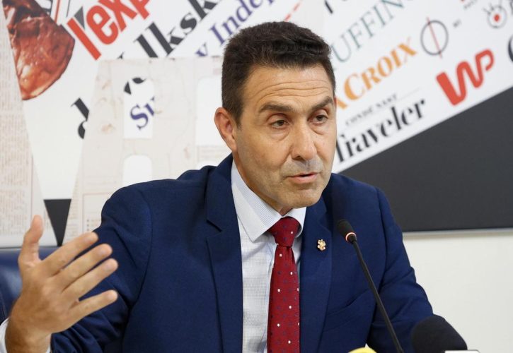 La Strategia Politica di Vannacci: Un Nuovo Asse a Destra?