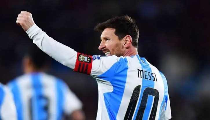 Messi, addio al Mondiale tra lacrime e record
