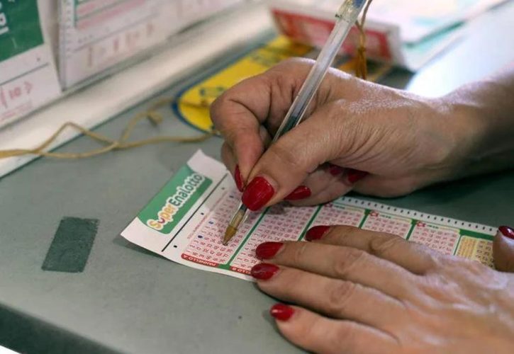 SuperEnalotto: Vincita da 596.800,07 Euro a Bari Non Ancora Reclamata