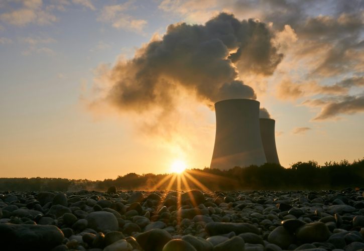 Medio Oriente: Ritiro del Materiale Nucleare dalla Siria per Evitare una Crisi